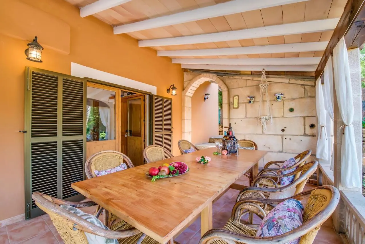 Ideal Property Mallorca - Can Sito Cala Mesquida  Country house